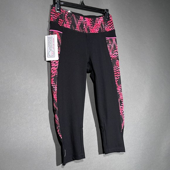 Marika Performance Fitted‎ Capri Dry Wik Zipper Pocket Reflective Tape Size 4-6 - Picture 1 of 11